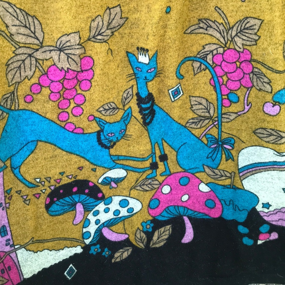 Funky cat shirt